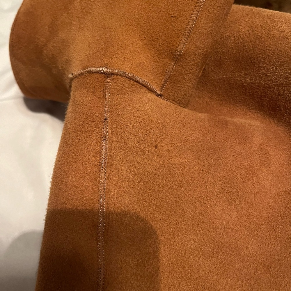 Musier Shearling Coat - Picture 7 of 12